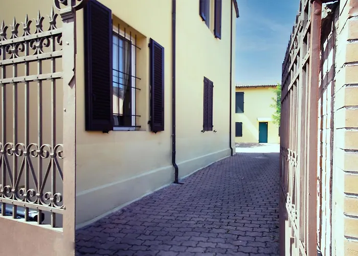 Athena Rooms - Parcheggio privato Bologna